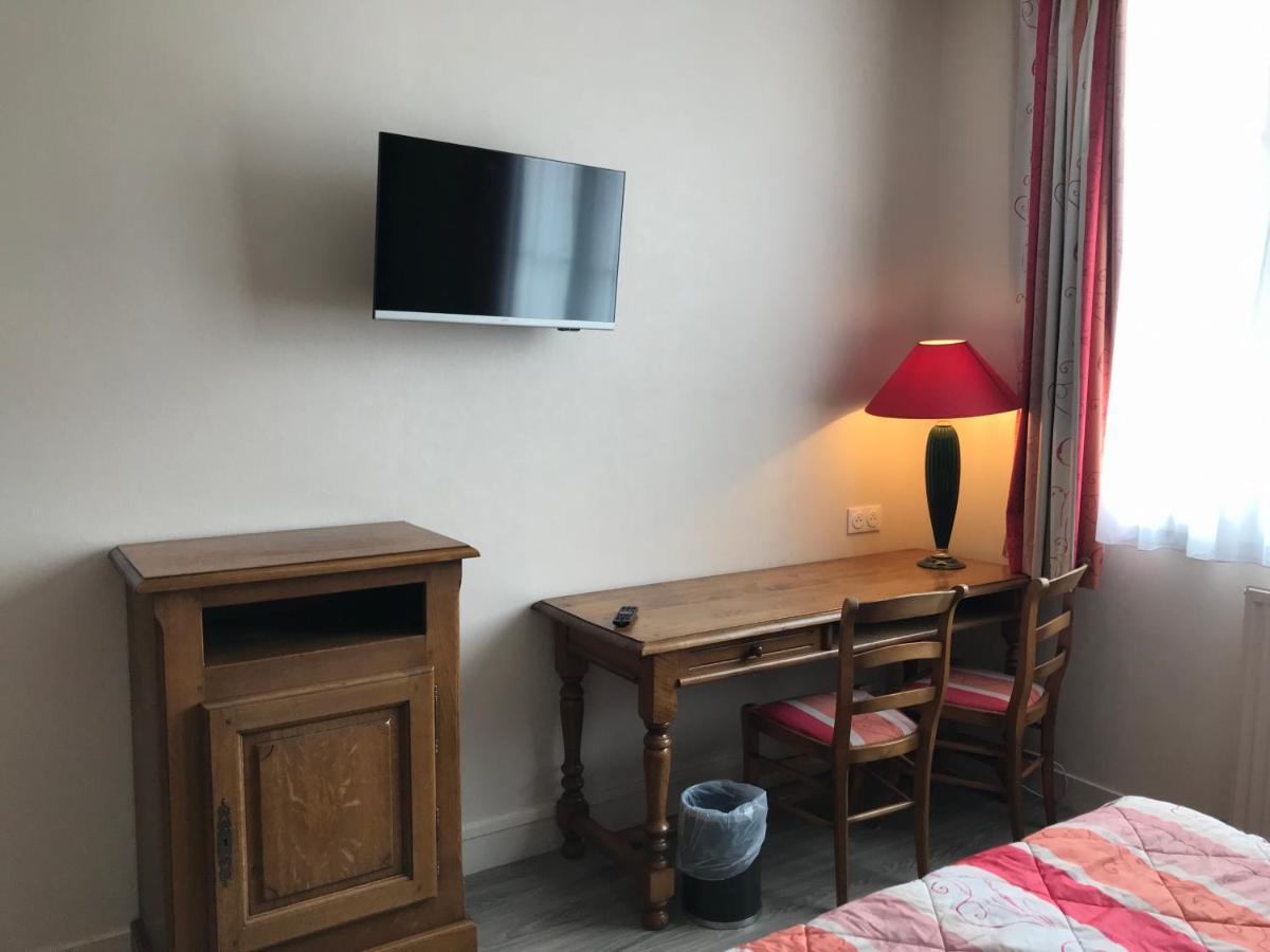 Logis La Villa Des Houx Aumale Exteriör bild